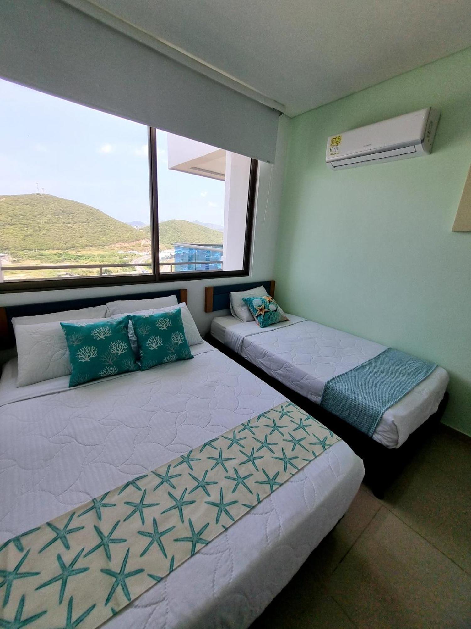 Samaria Club De Playa, Salida Directa Al Mar, Santa Marta, Colombia,